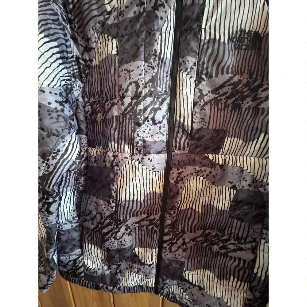 The North Face Men's Large Circaloft Grey Black Abstract Packable Light Jacket